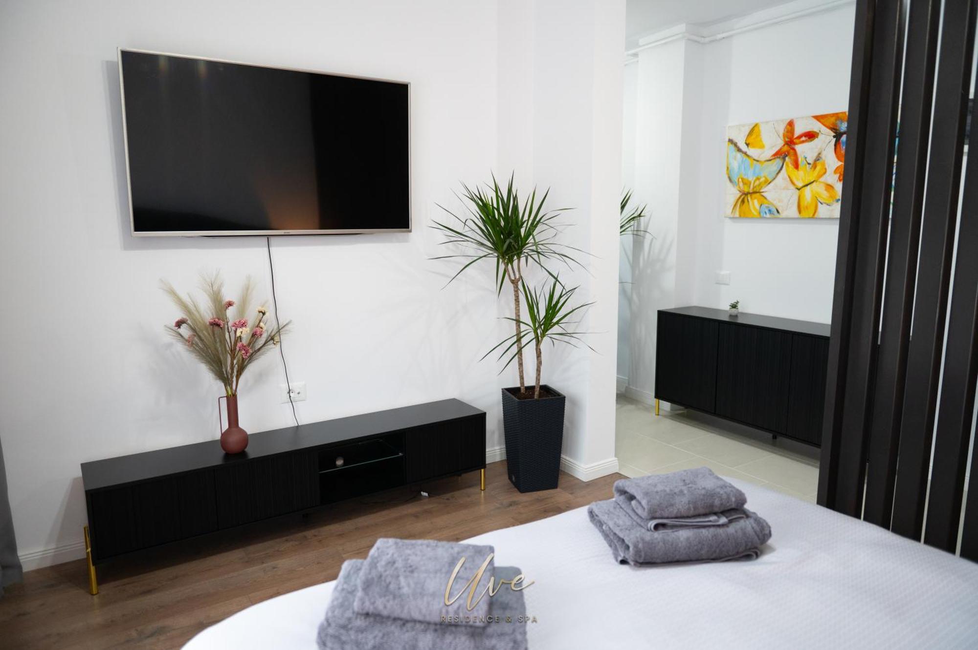 Uve Residence & Spa Piatra Neamţ Exteriér fotografie