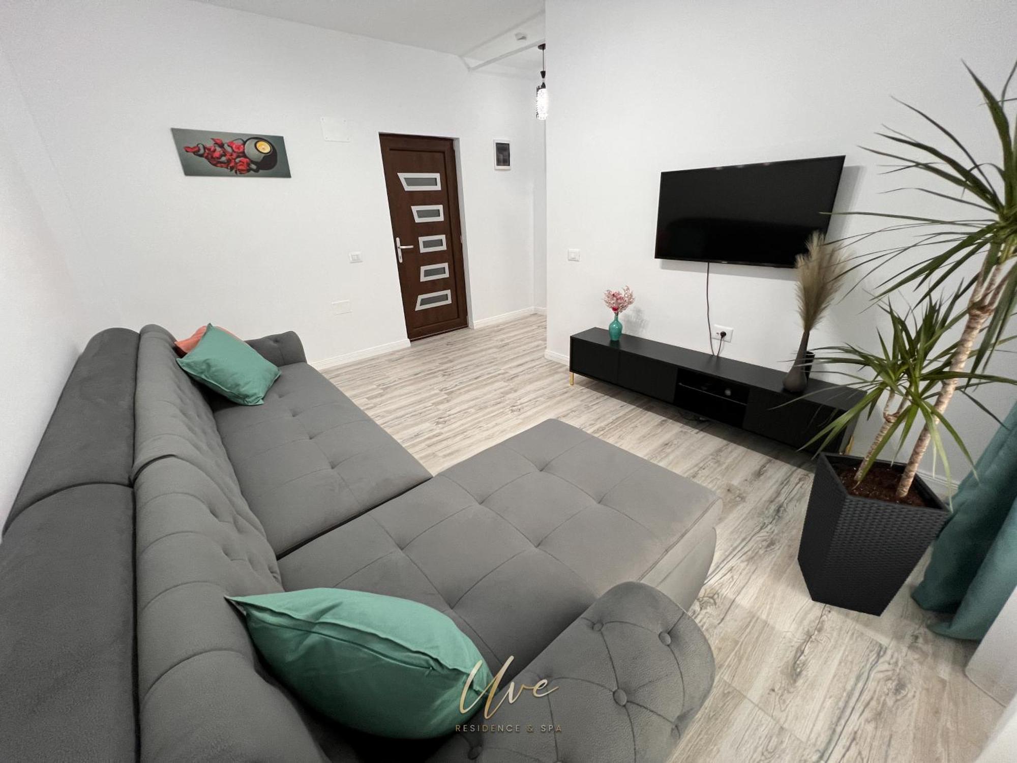 Uve Residence & Spa Piatra Neamţ Exteriér fotografie