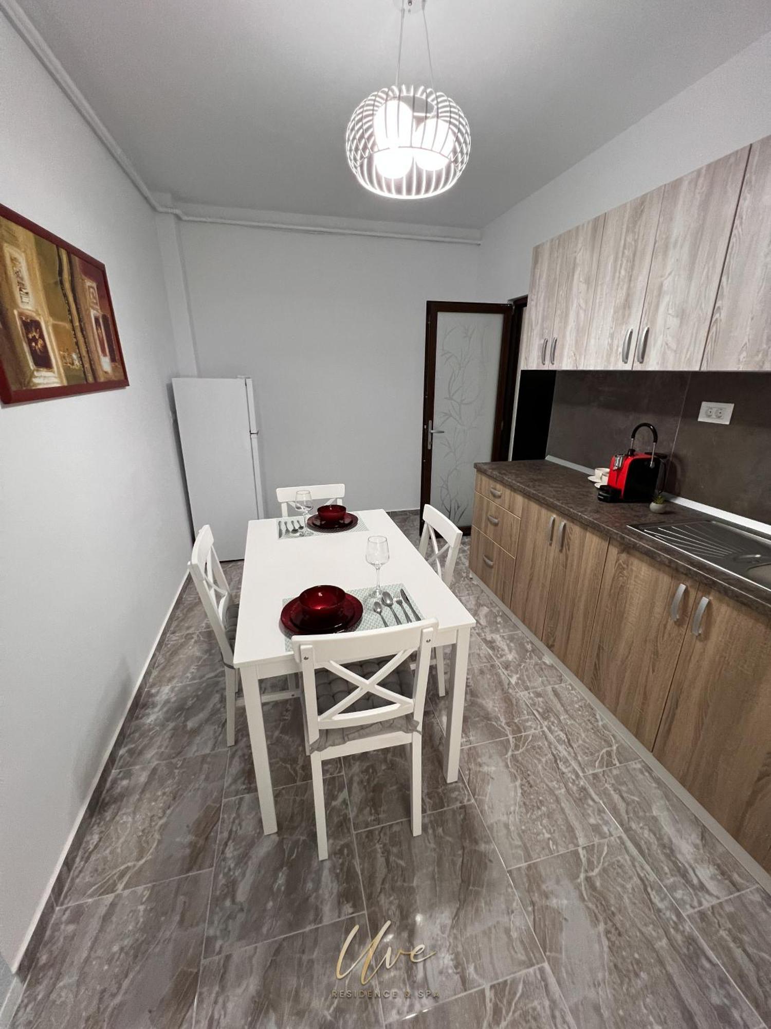 Uve Residence & Spa Piatra Neamţ Exteriér fotografie